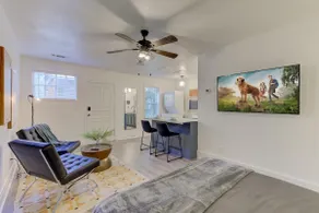 Central | Bright & Modern | Cooper Young - Image 3