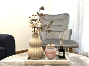 Stylish Downtown Apartment - Image 2