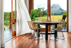 The Lodge One 5 Star Pet Friendly - Image 5