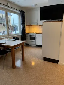 Apartment with a patio - Image 4