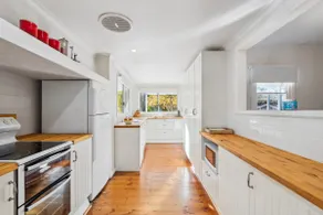 Lenswood Moemoea Cottage - Image 3