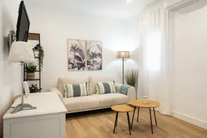 3 bedrooms Apart Chamberí - Image 2