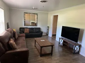 The Family House - Image 5