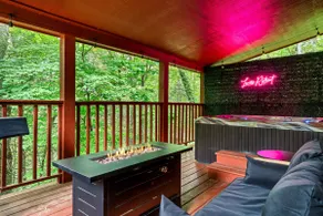 Couples Retreat! Theater! Waterfall! Jacuzzi! - Image 5