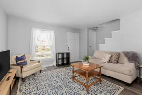 Townhome Near Munster/Hospital/BP Refinery - Image 2