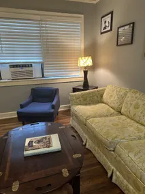 Stylish vintage apartment. - Image 5