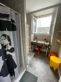 Family home in the village. - Image 3