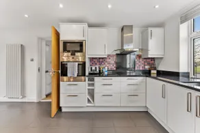 Boutique Cambridgeshire Gem - Image 5