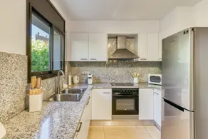 Rural charm and modern comfort - Image 5