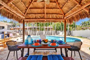 Seaside Oasis in Hollywood Lakes near the Beach - Image 3