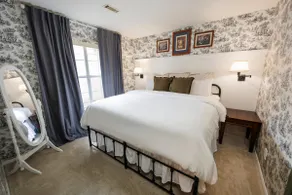 “Best little condo in the area” *water&golf view* - Image 2