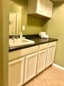 Private Suite in Little Hill for Extended Stay. Pet Friendly! - Image 4