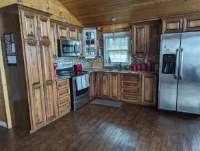 Ocean Breeze Cottage w/ hot tub - Image 5