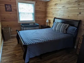 Ocean Breeze Cottage w/ hot tub - Image 2