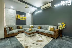 3BR Arcadian Manor w/Pool, Wifi & Lawn | Varanasi - Image 3