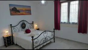 holiday home among the olive trees - Image 1