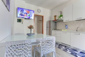Three-room apartment in Latina in the center - Image 2