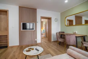 Charming 2-bedroom apartment in the wider center of Bratislava - Image 4