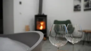 Suite with tub and fireplace - Image 5