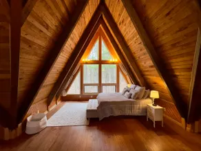 The Lodge - Image 5