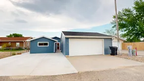 Johnson Lake Oasis, Open concept cabin. - Image 4