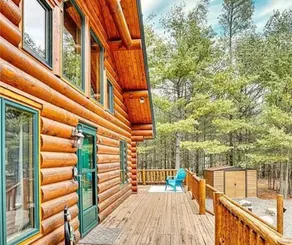 3 Story Cabin. By Trails & Lakes - Image 5