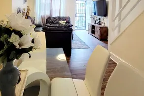 NIni's Pad | Near Attractions - Image 4