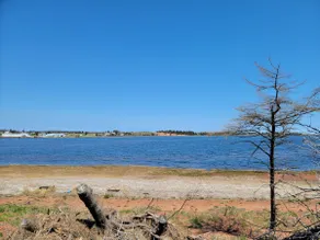 KS Waterfront Cottage - Image 5