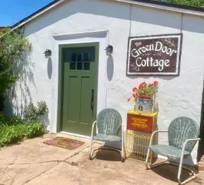 The Green Door Cottage - Image 4