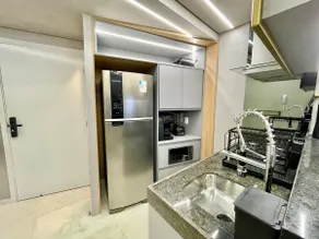 Luxurious retreat 400 meters from the beach. - Image 4