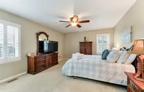 Cozy Waterfront Escape • Sleeps 6 - Image 3