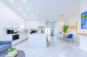 Luxury Villa | Spa - Pool |Top Location| Pets |BBQ - Image 3