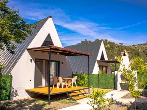 Close to the Bays, Triangle House in Nature - Image 3