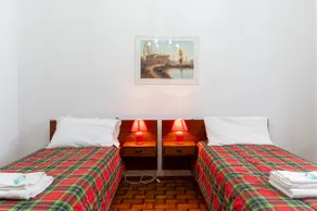 [Amazing View] 3 Bedrooms | Wifi and Free Park - Image 3