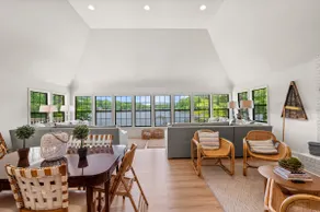 Sensational Sinclair Retreat - Image 4