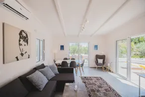 Large Private Villa with Splendid Terraces & Views - Image 2