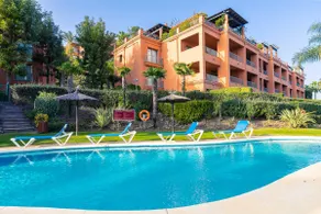 Royal Flamingos Sea View Apartment - Image 5