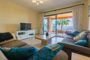 Royal Flamingos Sea View Apartment - Image 2