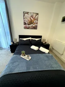 One Bedroom Flat - Image 4
