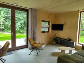 The Green Emelaar - Image 2