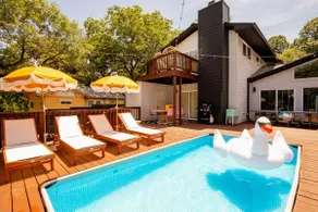 Pool • Firepit • Mins>DT • SXSW • ACL • Sleeps 6 - Image 2