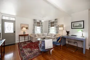 Historic Downtown D. Clark House Dog Friendly! - Image 3