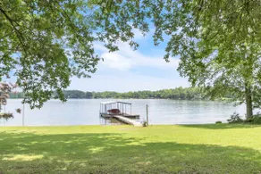 Stunning Lake Views w/ Dock, Grill, Screened Porch - Image 5