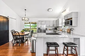 Modern Charm in Holly Springs:New Transformed Home - Image 5