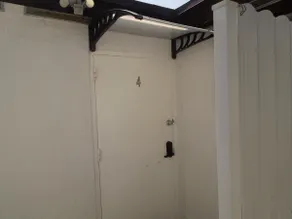 Snug, Freshly Renovated Studio #4 - Image 5