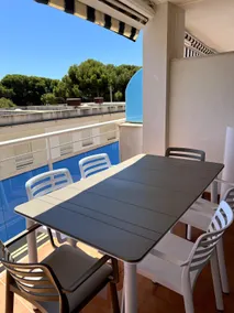 Beachfront apartment - Image 5