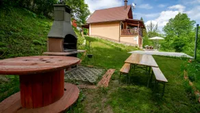 Mountain Paradise 2 (Vacation house with 2 apartments) - Image 2