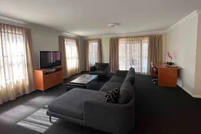 Expansive One Bedroom Apartment - Image 2