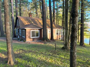 Cognac Cottage On Lake Chetek - Image 4