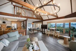 Stunning Beachfront / New AC / EV / Dreamy Views - Image 2